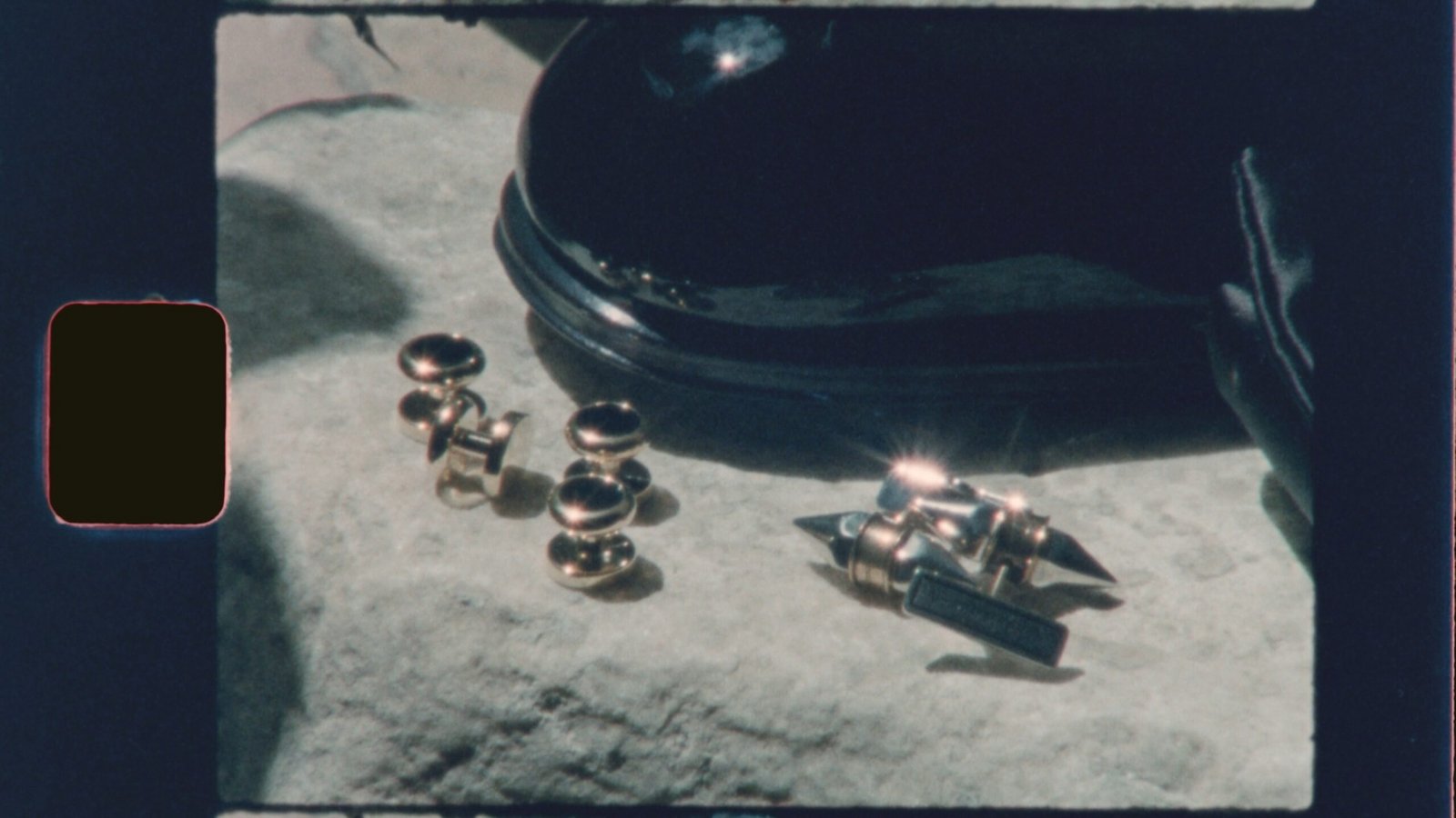 Super 8mm vintage film frame from a wedding shoot at Villa Cimbrone, Ravello (frame 15)